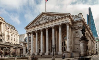 ACTUAL!Bank of England va crește rata dobânzii pentru prima dată în 10 ani