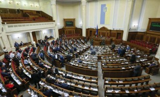 CURAJ!Parlamentul din Ucraina a adoptat legea ce consideră „ocupaţie rusă” războiul din est