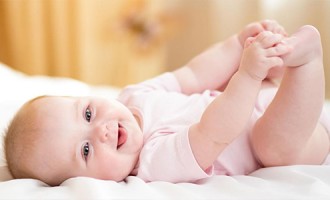 3 sfaturi pentru a spala corect hainele bebelusului tau