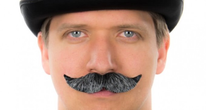 Eu sunt Tatăl vostru! Prindeți-l pe… monstru!!!