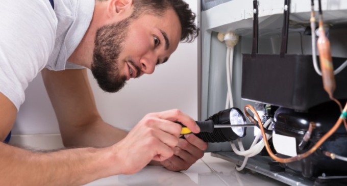 Repar Frigidere București – firmă specializată în reparații frigidere Bucuresti